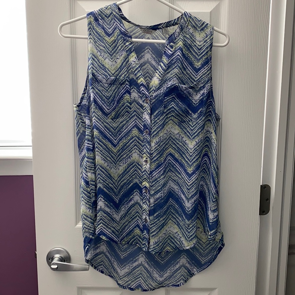 Women’s guess size small chevron pattern tank top